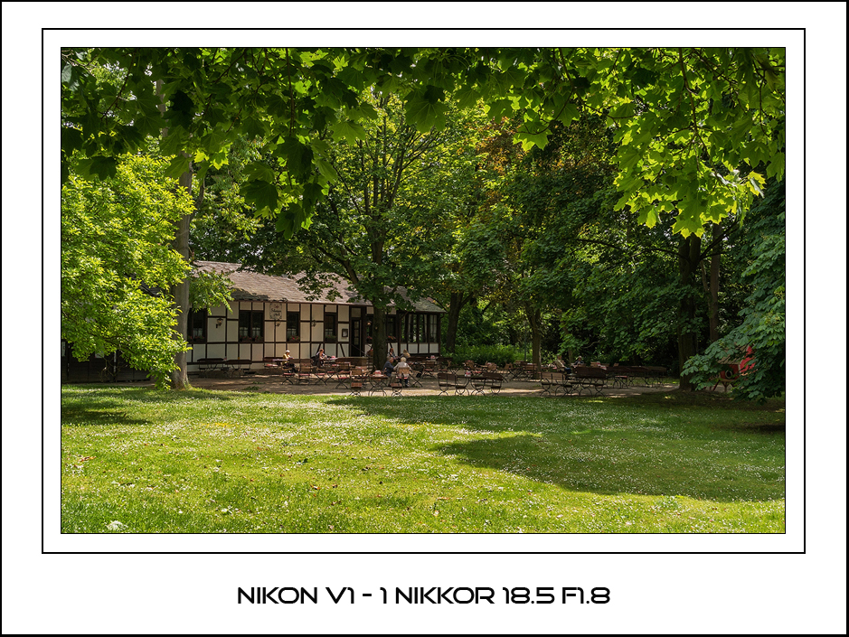 Nikon V1 - 1 Nikkor 18.5 f1.8