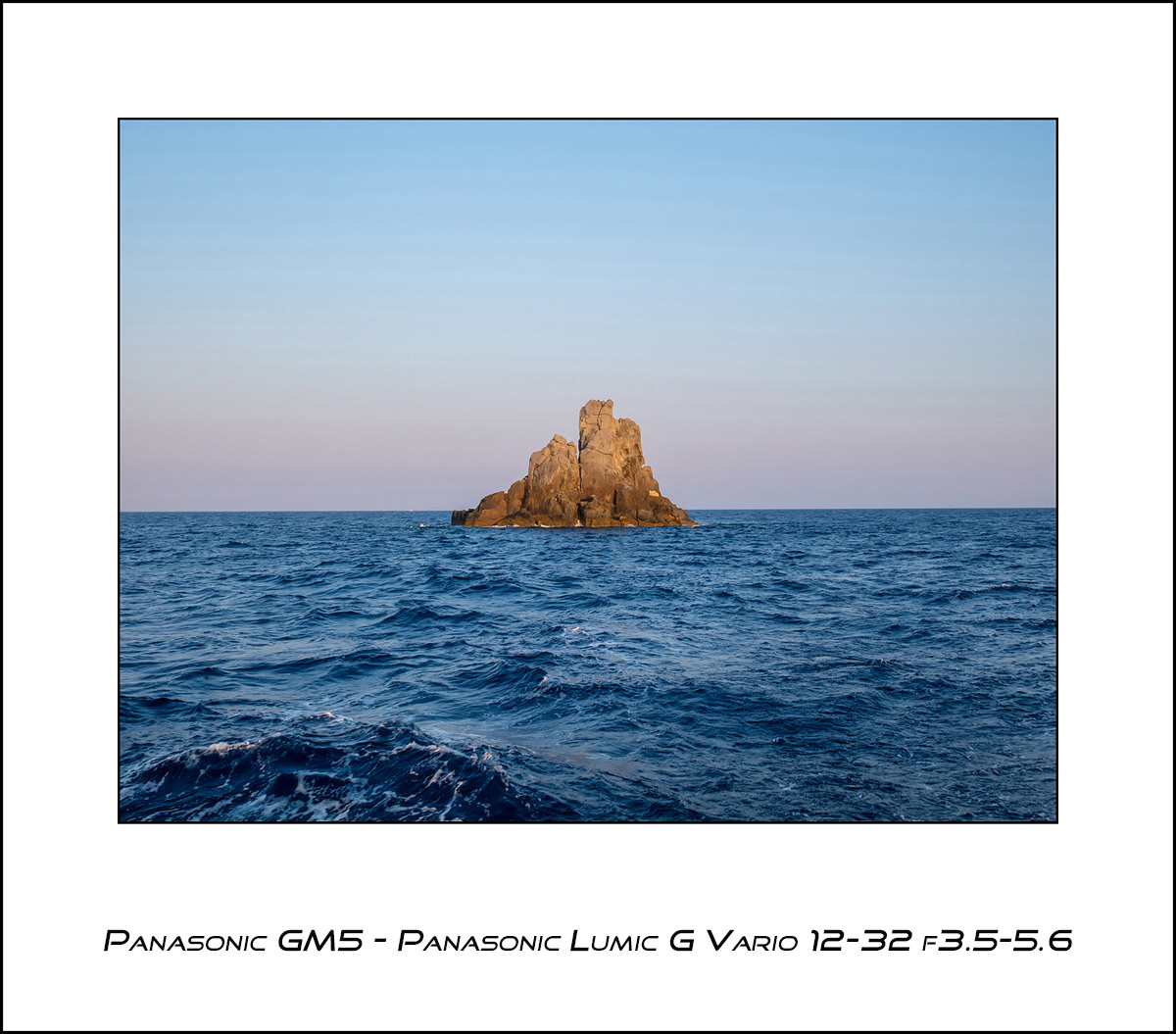 Panasonic GM5 - Panasonic G Vario 12-32 f3.5-5.6