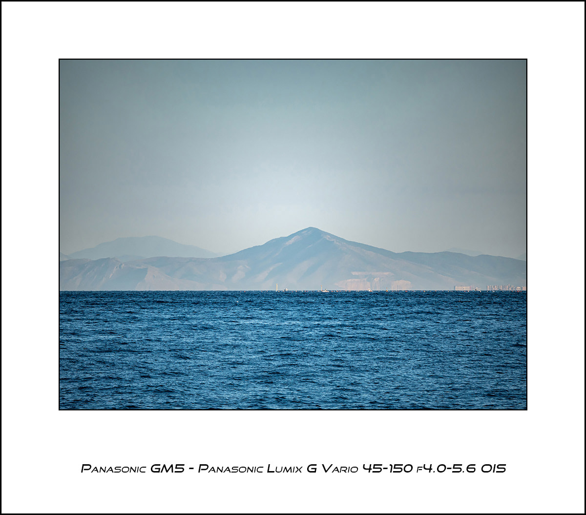 Panasonic GM5 - Panasonic LUMIX G Vario 45-150 f4.0-5.6